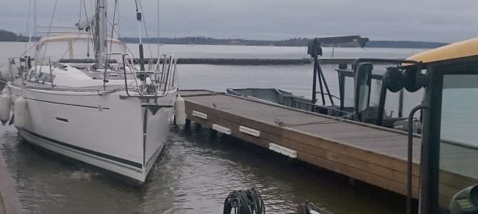 Vårens första sjösättning på Lövudden